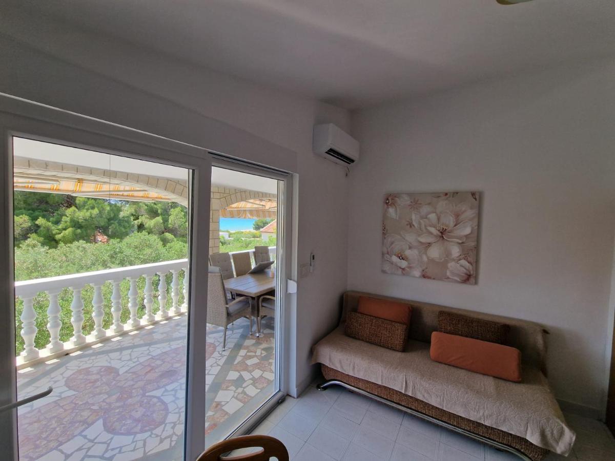 Apartman Lugovic Шибеник Экстерьер фото